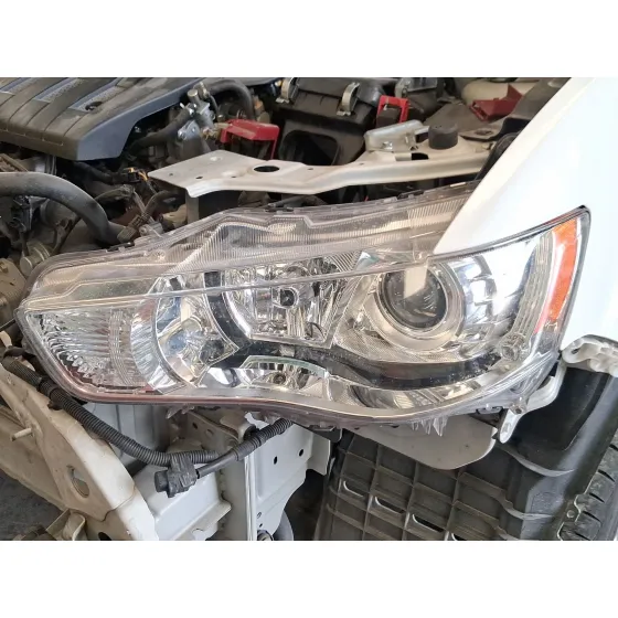 Faro Izquierdo para Mitsubishi Outlander Ii Van (Cw_W)