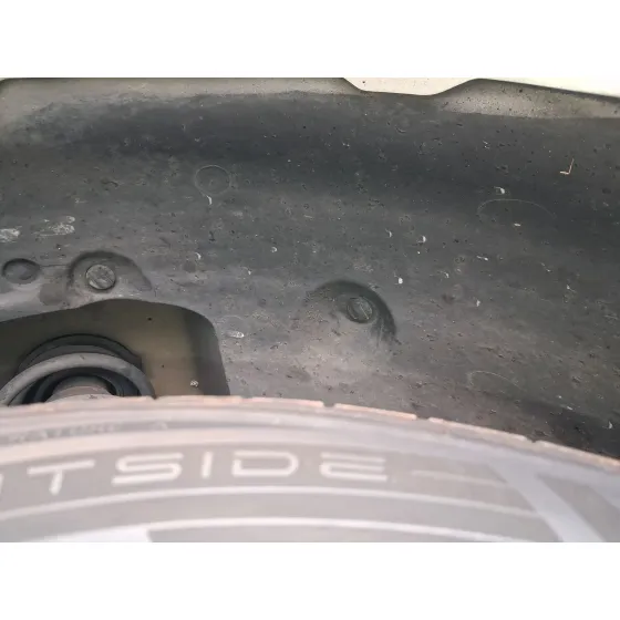 Plastico Pase Rueda Del. Izq. para Peugeot 5008 (0U_, 0E_)