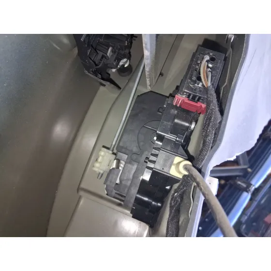 Cerradura Puerta Delantera Derecha para Opel Corsa E (X15)