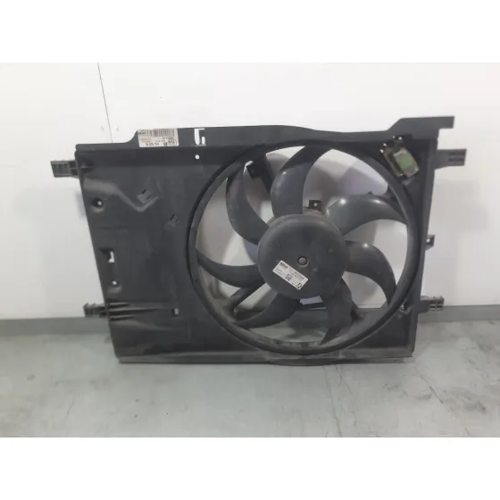 Electroventilador para Opel Corsa E (X15)