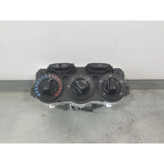 Mando Calefaccion / Aire Acondicionado para Opel Corsa E (X15)