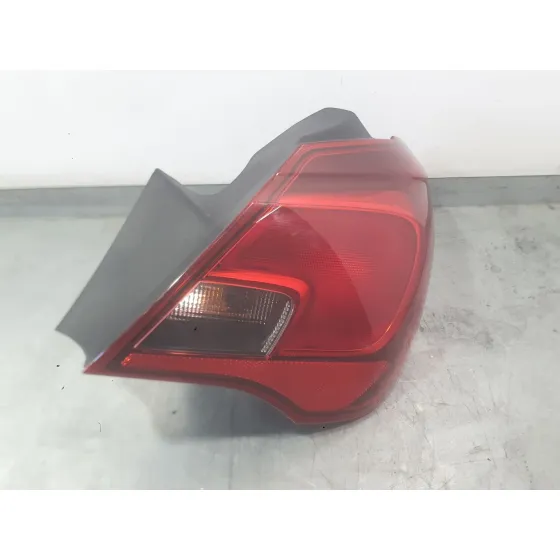 Piloto Trasero Derecho Exterior para Opel Corsa E (X15)