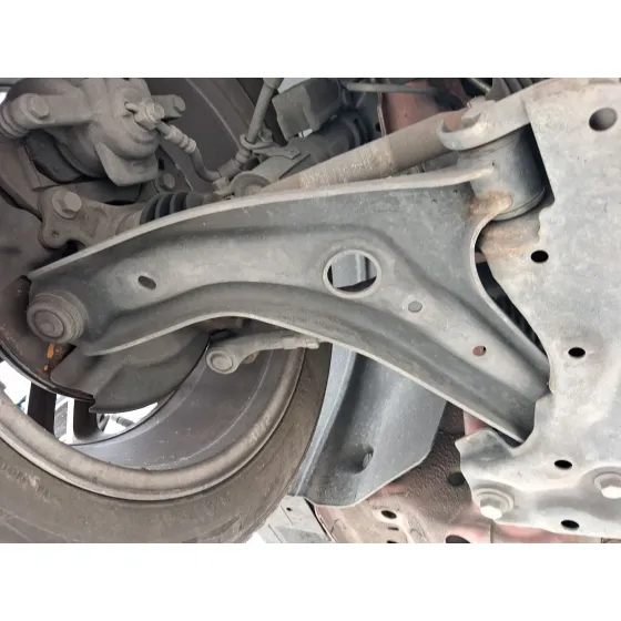 Brazo Suspension Inferior Delantero Derecho para Ford Tourneo Courier B460 Monospace