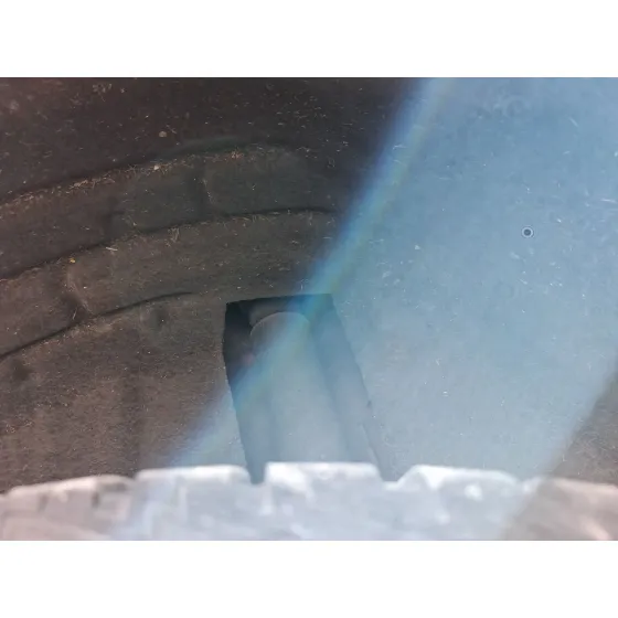 Plastico Pase Rueda Tras. Izq. para Ford Tourneo Courier B460 Monospace