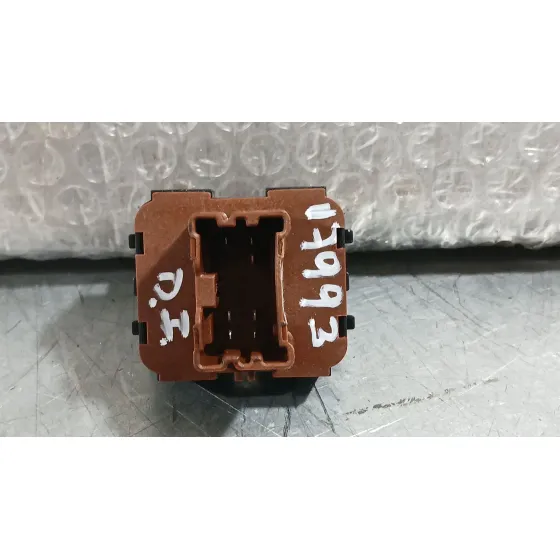 Mando Elevalunas Delantero Izquierdo para Dacia Duster (Hm_)