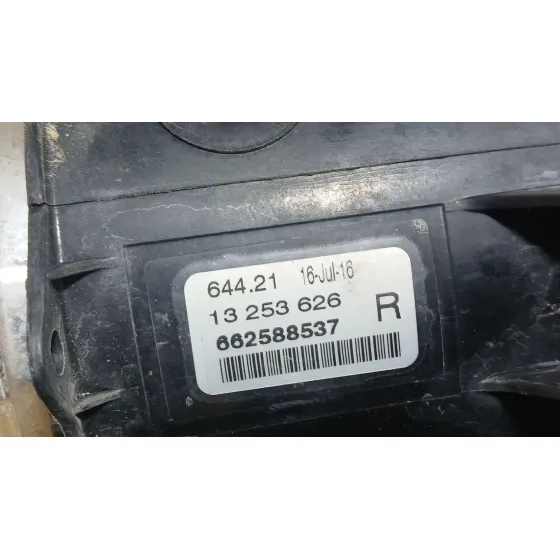 Faro Antiniebla Derecho para Opel Corsa E (X15)