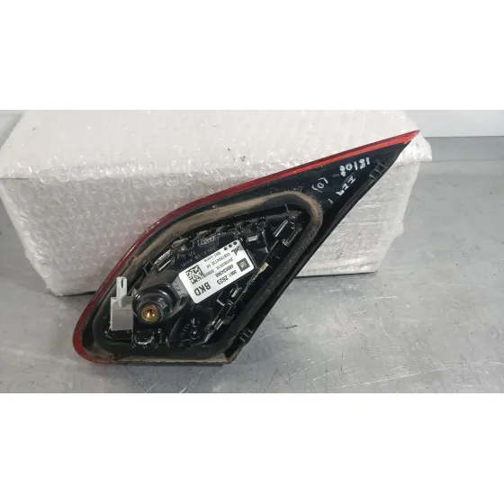 Piloto Trasero Izquierdo Interior para Opel Corsa E (X15)