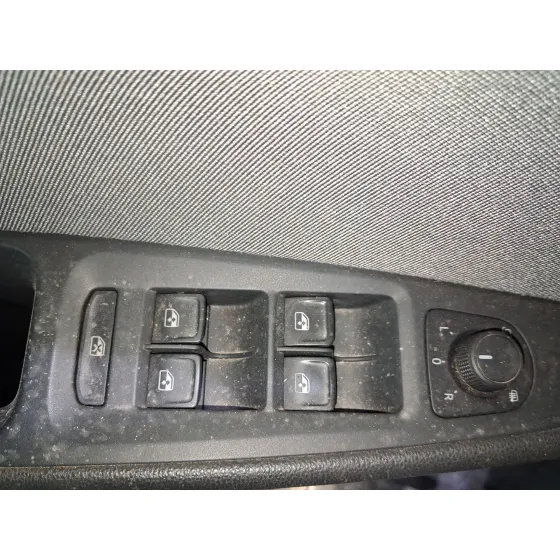 Mando Elevalunas Delantero Izquierdo para Seat Leon St (5F8)