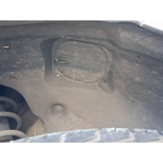 Plastico Pase Rueda Del. Dch. para Skoda Fabia Iii (Nj3)