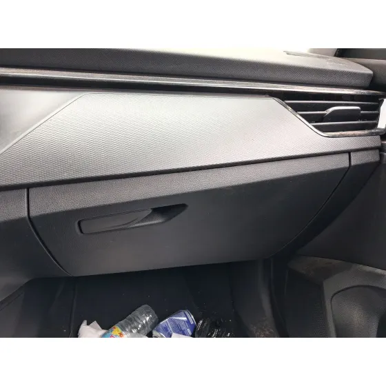 Guantera para Skoda Kamiq (Nw4)