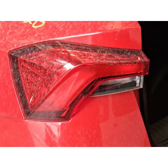 Piloto Trasero Izquierdo Exterior para Skoda Kamiq (Nw4)