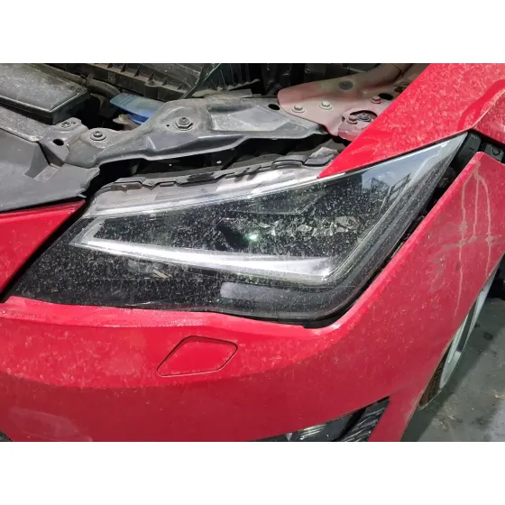 Faro Izquierdo para Seat Leon (5F1)