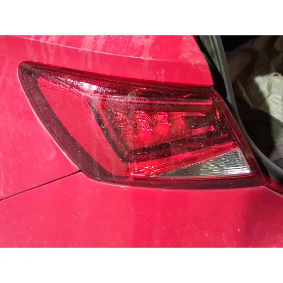 Piloto Trasero Izquierdo Exterior para Seat Leon (5F1)