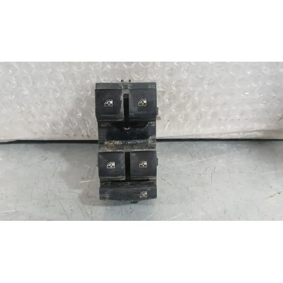 Mando Elevalunas Delantero Izquierdo para Chevrolet Cruze Hatchback (J305)