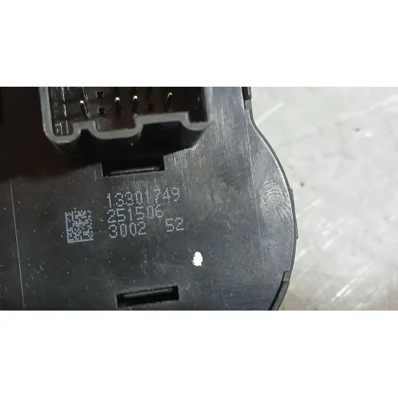 Mando Luces para Chevrolet Cruze Hatchback (J305)