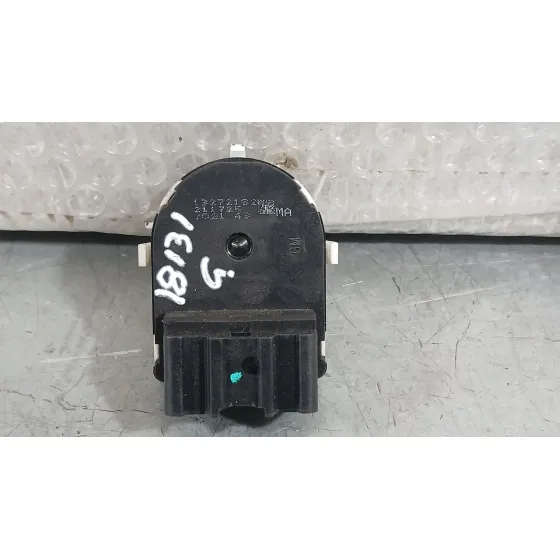 Mando Retrovisor para Chevrolet Cruze Hatchback (J305)