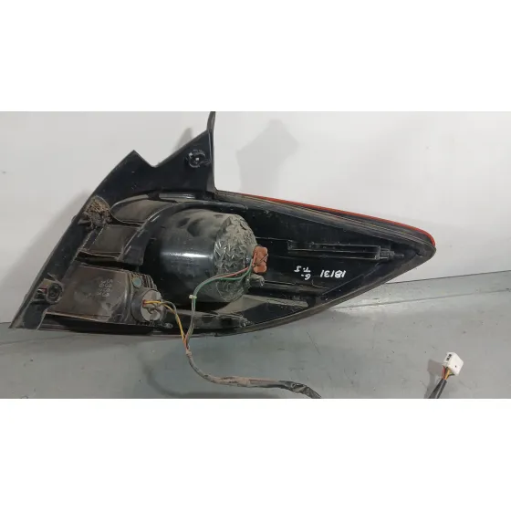 Piloto Trasero Izquierdo para Chevrolet Cruze Hatchback (J305)