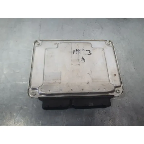 Centralita Motor Uce para Seat Leon (1M1)