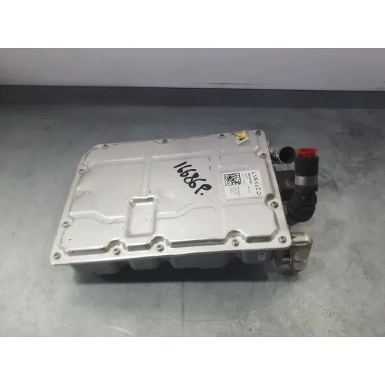 Cargador Bateria para Lynk & Co 01