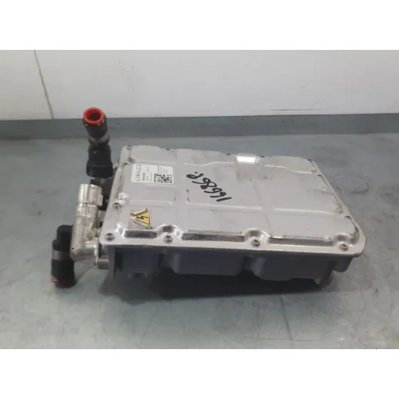 Cargador Bateria para Lynk & Co 01