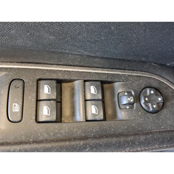 Mando Elevalunas Delantero Izquierdo para Peugeot 3008 Ii Suv (Mc_, Mr_, Mj_, M4_)