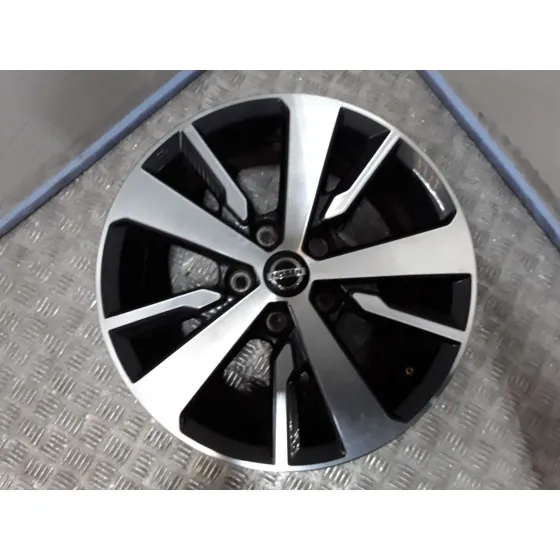 Llanta Aluminio para Nissan Leaf (Ze1)