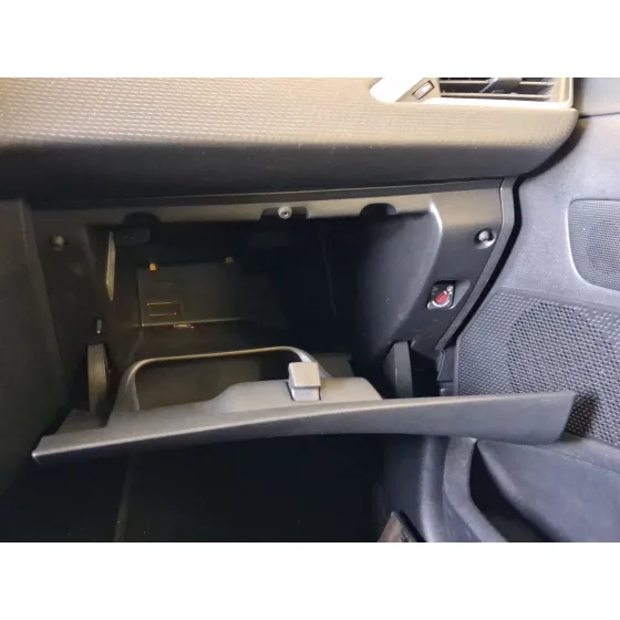 Guantera para Peugeot 2008 I (Cu_)