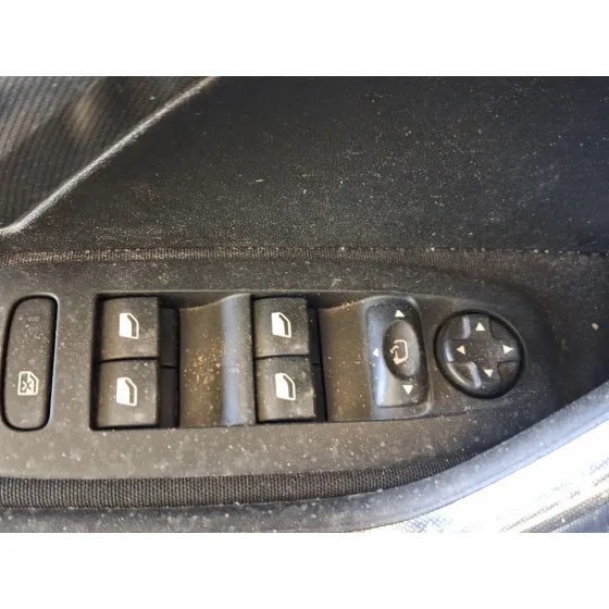 Mando Elevalunas Trasero Izquierdo para Peugeot 2008 I (Cu_)