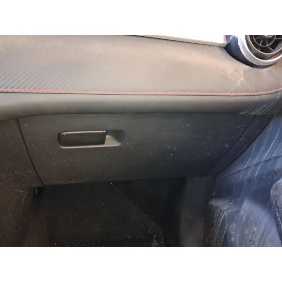 Guantera para Mg Zs Suv (Azs1)
