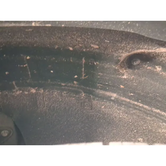 Plastico Pase Rueda Tras. Dch. para Mg Zs Suv (Azs1)
