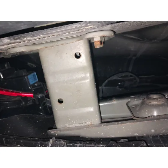 Refuerzo Paragolpes Trasero para Mg Zs Suv (Azs1)
