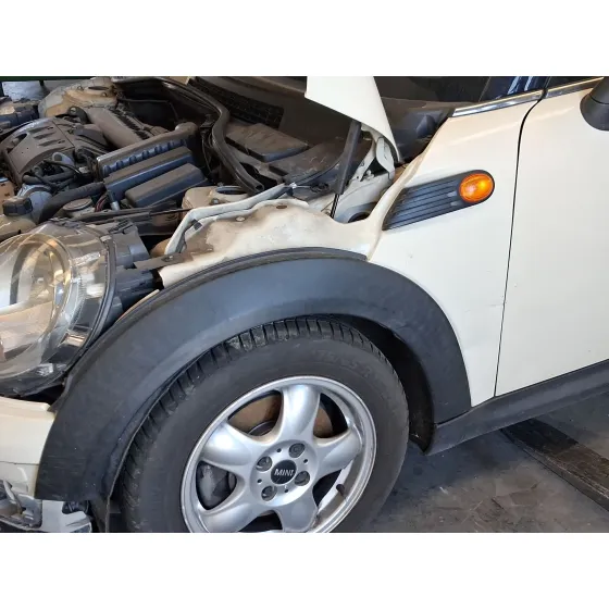 Aleta Delantera Izquierda para Mini Mini (R56)