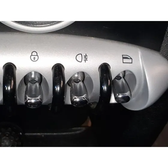 Mando Elevalunas Delantero Derecho para Mini Mini (R56)