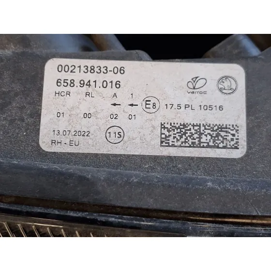 Faro Derecho para Skoda Kamiq (Nw4)
