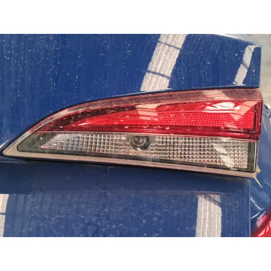 Piloto Trasero Derecho Interior para Skoda Kamiq (Nw4)