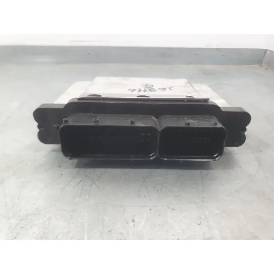 Centralita Motor Uce para Volkswagen Polo