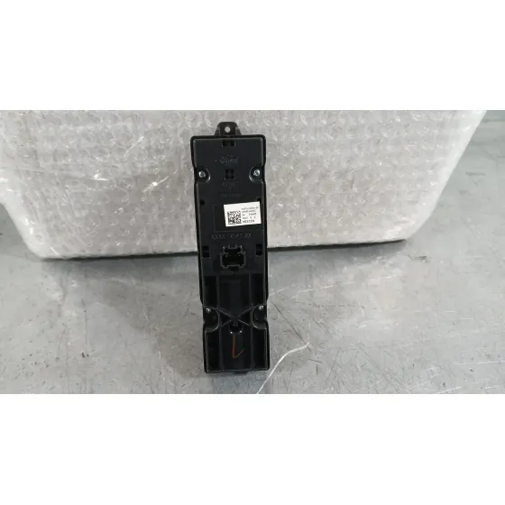 Mando Elevalunas Delantero Izquierdo para Ford Fiesta Vii (Hj, Hf)