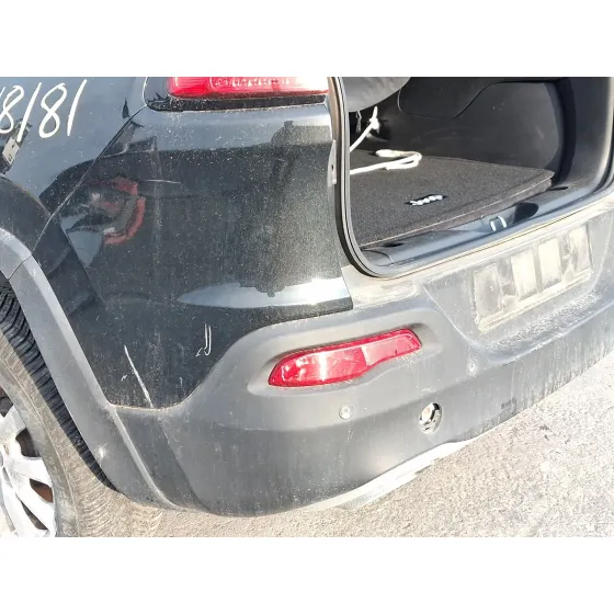 Paragolpes Trasero para Jeep Cherokee (Kl)