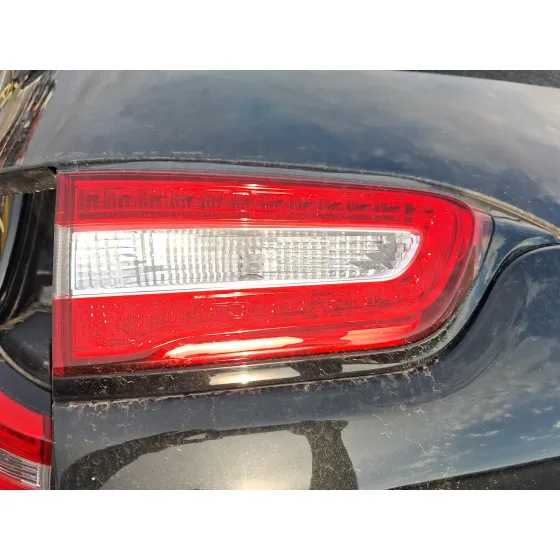 Piloto Trasero Izquierdo Interior para Jeep Cherokee (Kl)