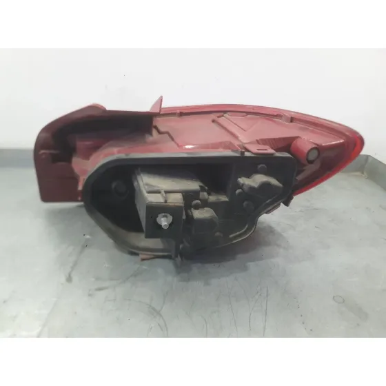 Piloto Trasero Izquierdo para Seat Ibiza Iv Sc (6J1, 6P5)