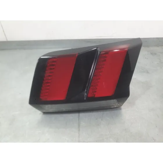 Piloto Trasero Derecho Interior para Peugeot 3008 Ii Suv (Mc_, Mr_, Mj_, M4_)