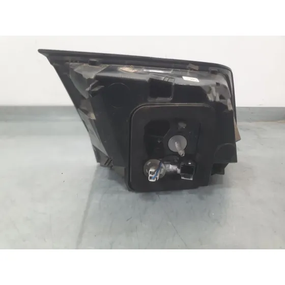 Piloto Trasero Derecho Interior para Peugeot 3008 Ii Suv (Mc_, Mr_, Mj_, M4_)