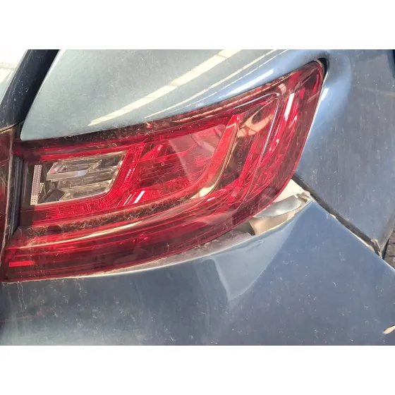 Piloto Trasero Derecho Exterior para Renault Megane Iv Hatchback (B9A/M/N_)
