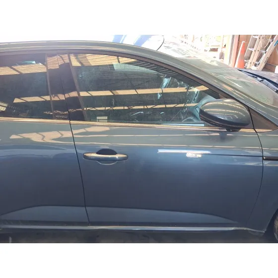 Puerta Delantera Derecha para Renault Megane Iv Hatchback (B9A/M/N_)