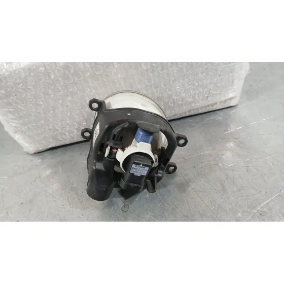 Faro Antiniebla Derecho para Toyota Yaris (_P13_)