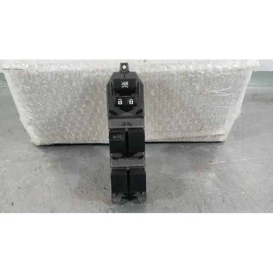 Mando Elevalunas Delantero Izquierdo para Toyota Yaris (_P13_)