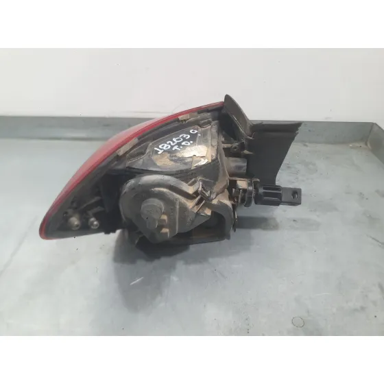 Piloto Trasero Derecho Exterior para Seat Leon (5F1)