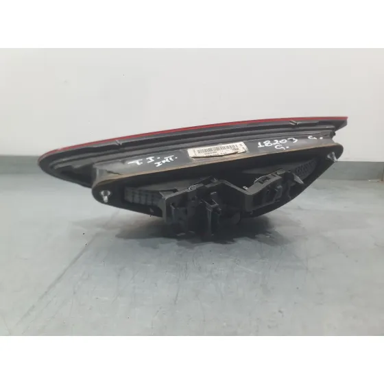 Piloto Trasero Izquierdo Interior para Seat Leon (5F1)