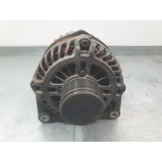 Alternador para Nissan Nv200 Furgoneta