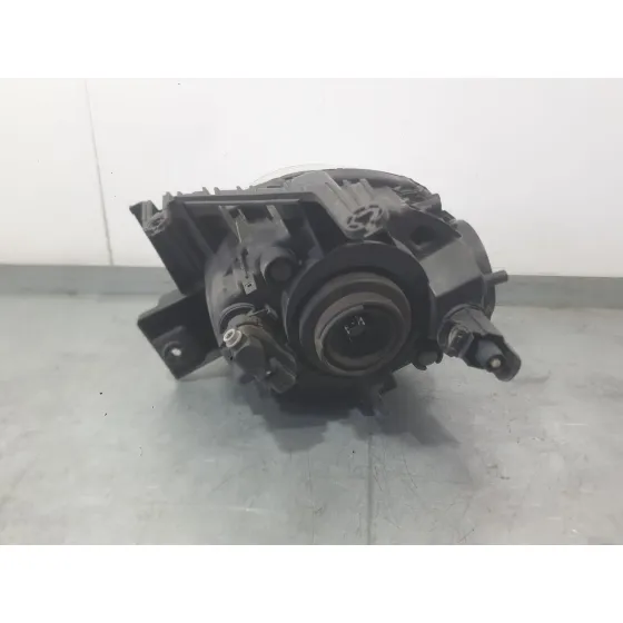 Faro Derecho para Nissan Juke (F15)
